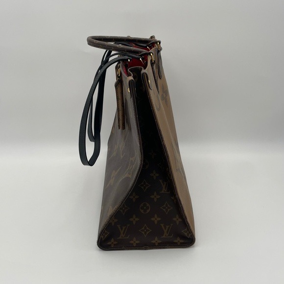 (SOLD) Louis Vuitton Reverse Monogram OntheGo GM Tote (TJ4260) - Picture 9 of 15